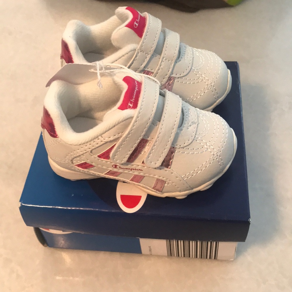 Champion baby shoes